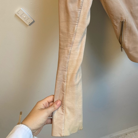 Mackage Dusty Pink Lambskin Leather Medium - Picture 2 of 6